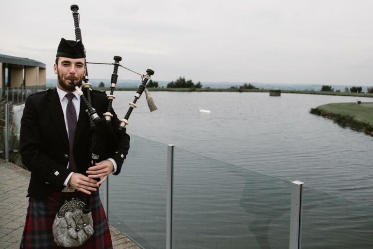 JGraham Piper at the Vu